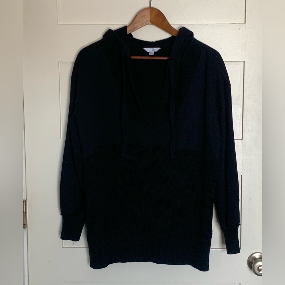 Time and Tru Sweatshirt with Knit Bottom